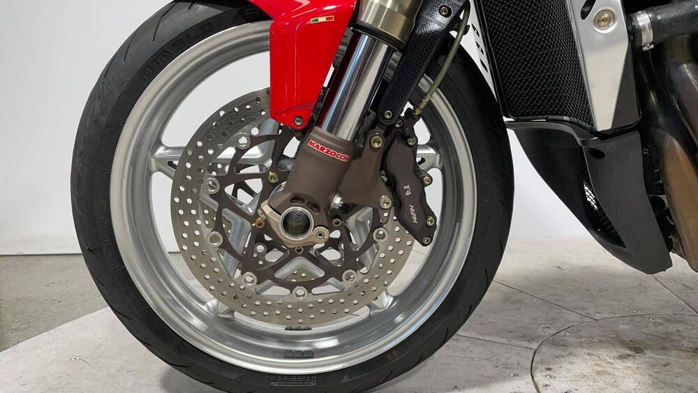 MV Agusta Brutale 750 S (2002 - 06) (10)