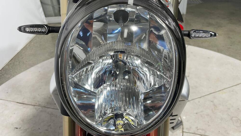 MV Agusta Brutale 750 S (2002 - 06) (17)