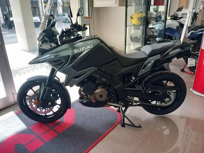 Suzuki V-Strom 1050SE (2025) nuova
