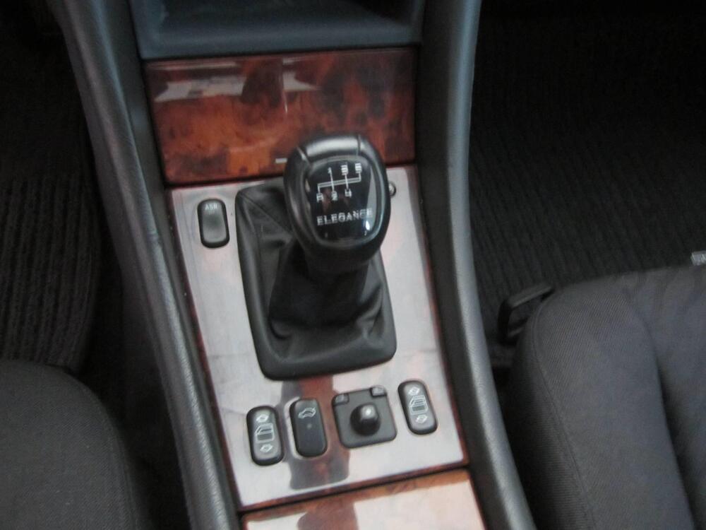 Mercedes-Benz CLK usata a Agrigento (5)