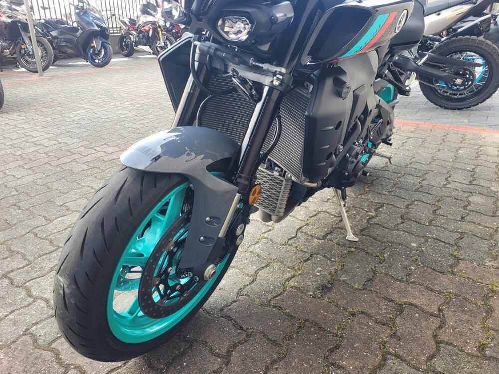 Yamaha MT-10 (2022 - 26) (4)