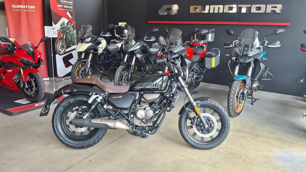 QJ Motor SRV 125 (2023 - 24)