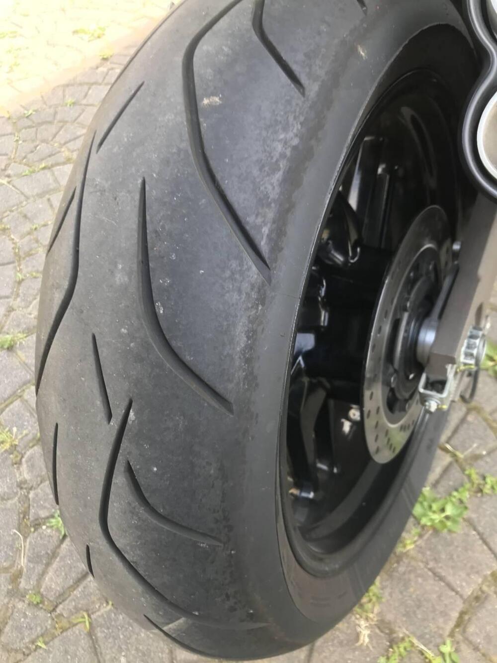 Ducati Monster 821 Stripe ABS (2015 - 17) (5)