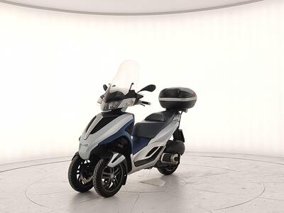 Piaggio Mp3 300 ie Yourban LT (2011 - 16) usata