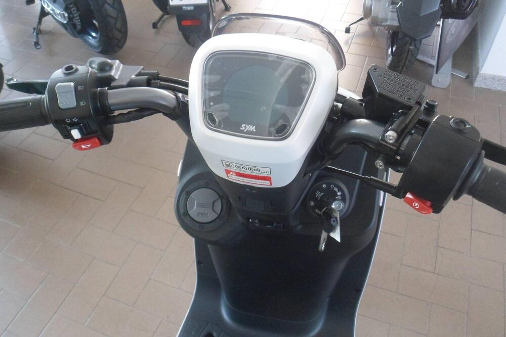 Sym CLBCU 125 (2025 - 26) (12)