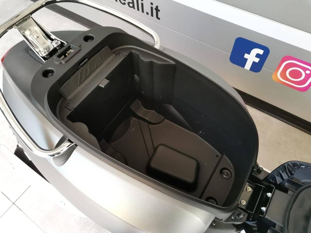 Kymco Like 125 (2021 - 25) (17)