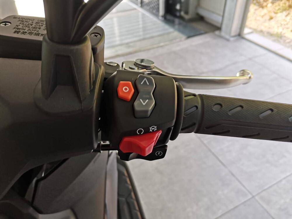 Kymco Downtown 350i GT (2024 - 25) (18)