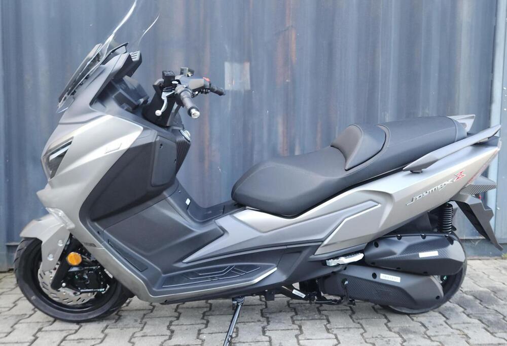 Sym Joymax 300 Z (2025 - 26) (2)