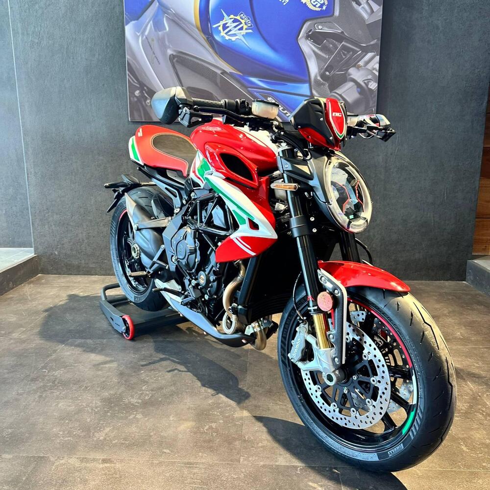MV Agusta Dragster 800 RC SCS (2022 - 25) (2)
