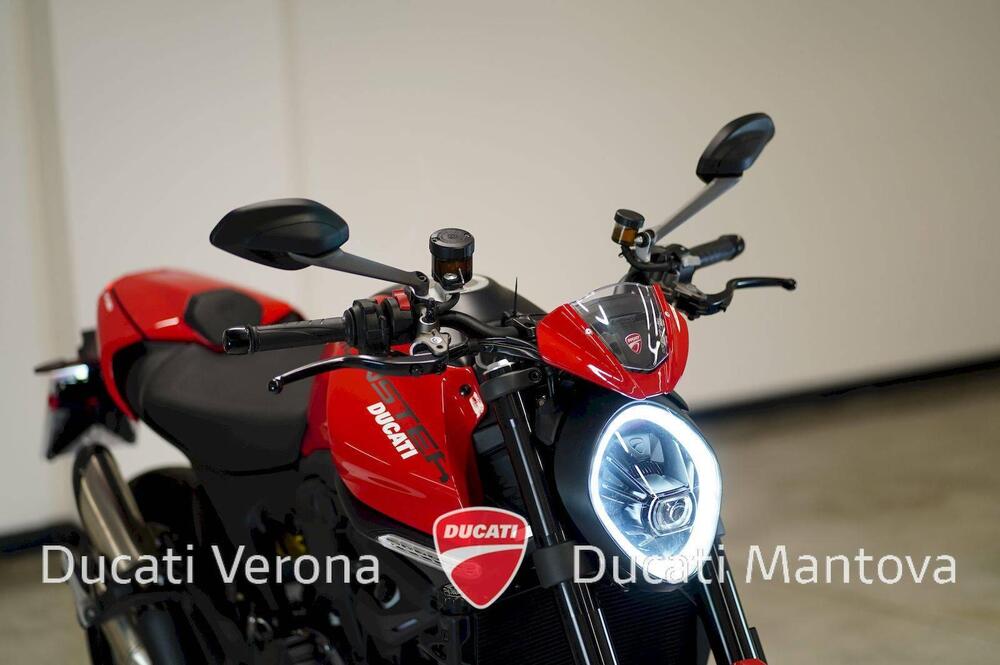 Ducati Monster 937 + (2021 - 25) (17)