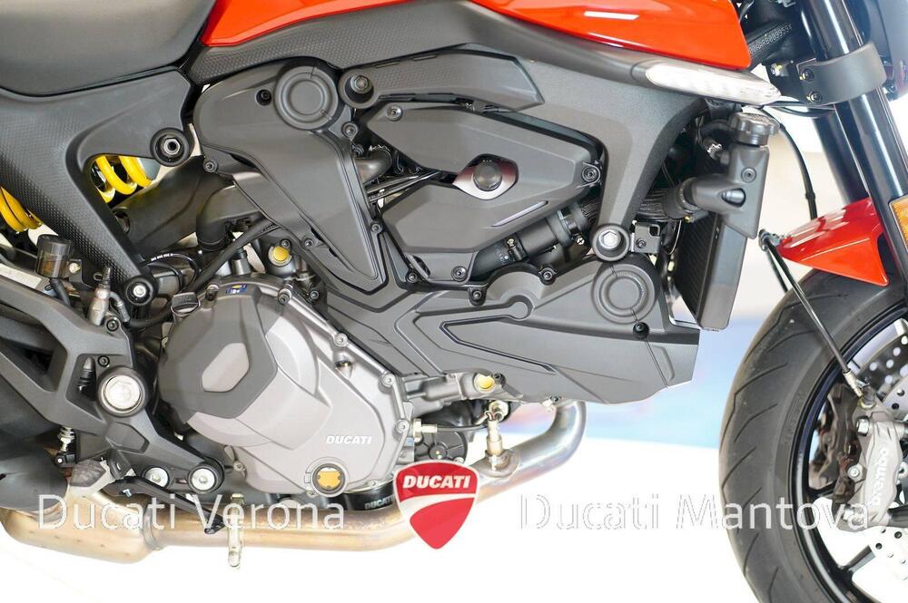 Ducati Monster 937 + (2021 - 25) (19)