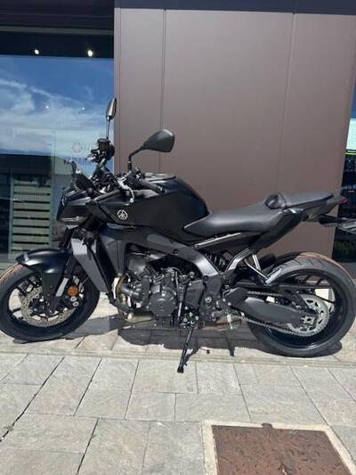 Yamaha MT-09 (2024 - 25) nuova
