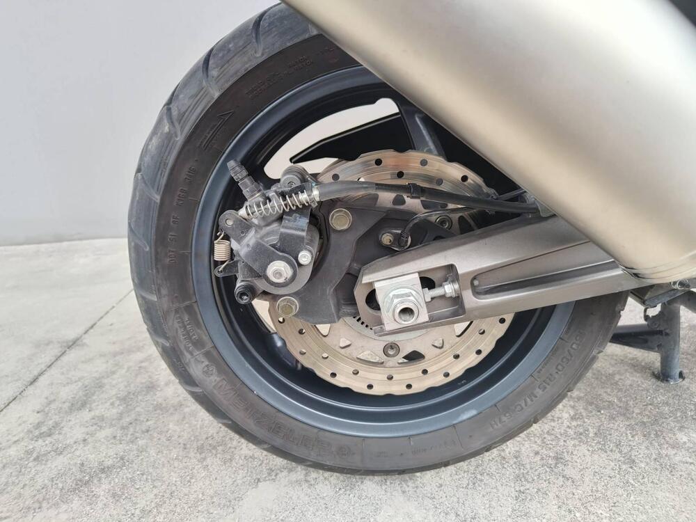 Kymco AK 550 (2017 - 19) (8)