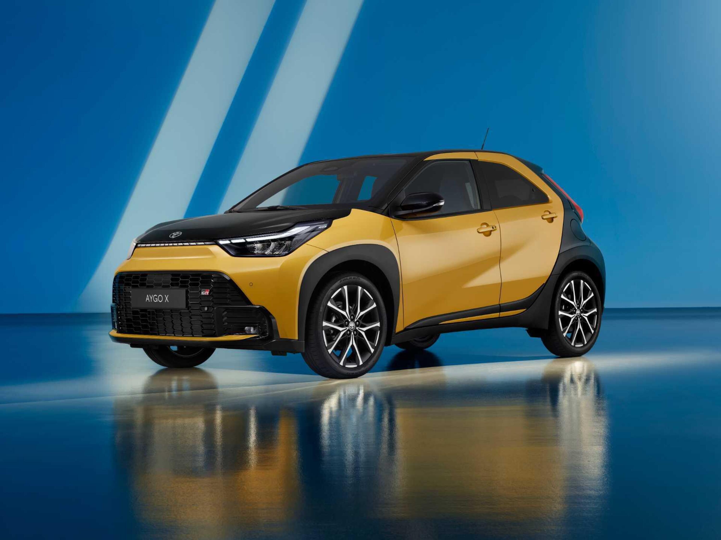 Toyota Aygo X Hybrid 2025, la più piccola delle full hybrid e ora è ...