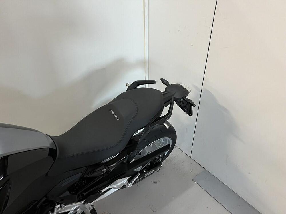 Bmw F 900 R (2017 - 20) (2)