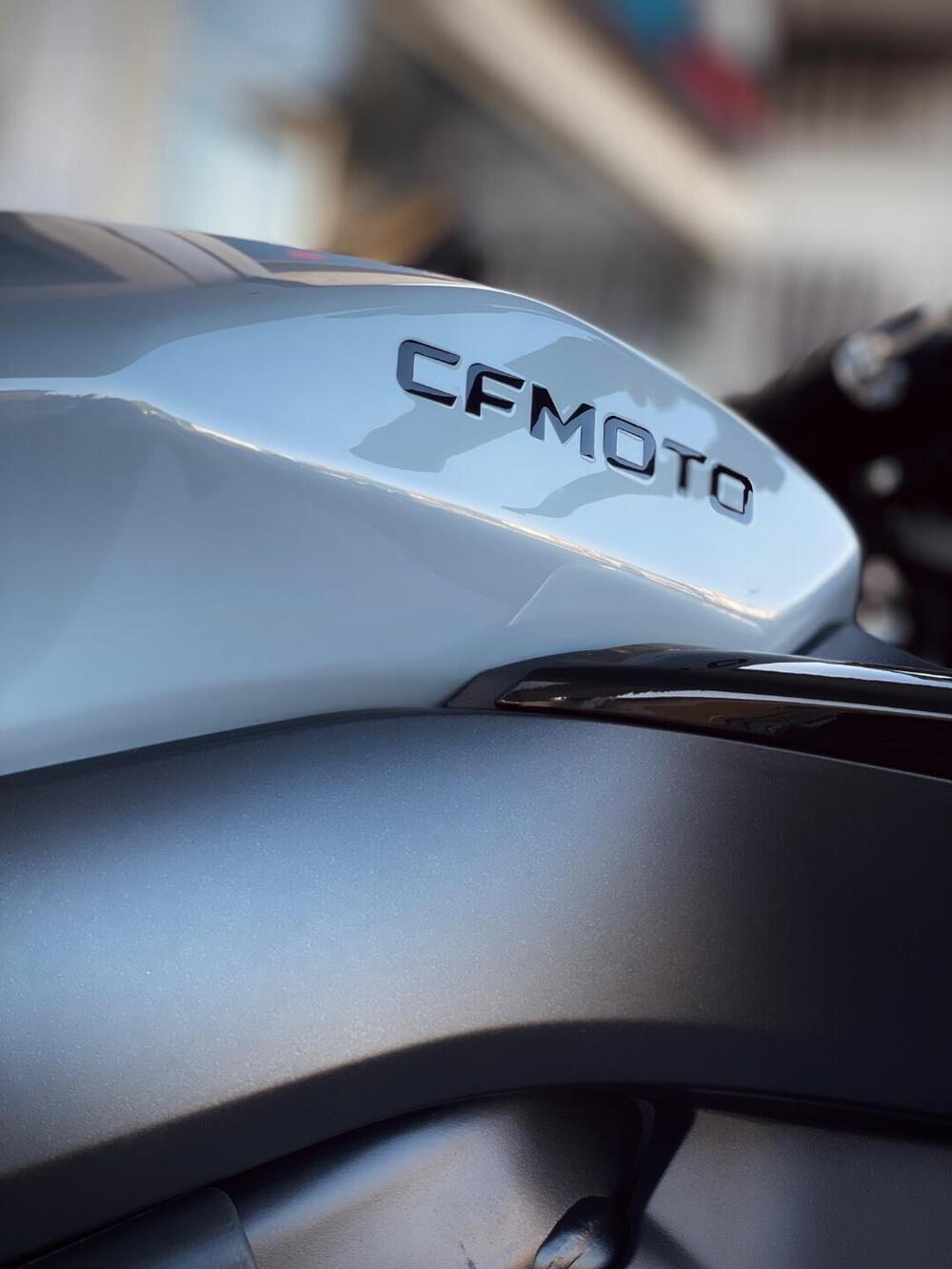 CFMOTO 675NK (2025 - 26) (11)