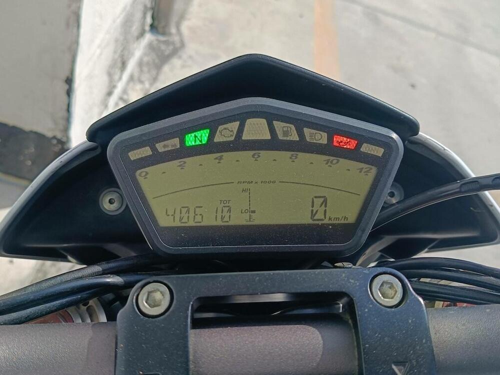 Ducati Hypermotard 1100 EVO SP (2010 - 12) (6)