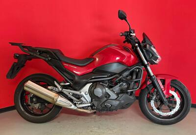 Honda NC750S DCT ABS (2014 - 16) usata