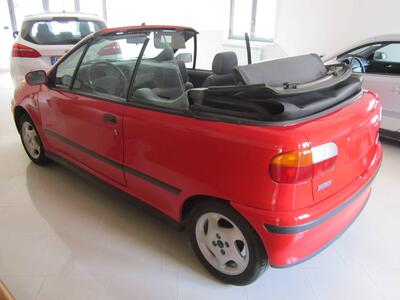 Fiat Punto Cabrio 90 cat Cabrio ELX del 1995 usata a Camastra