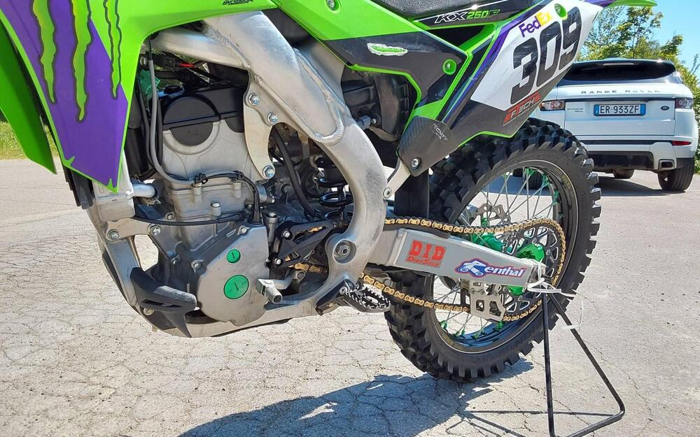 Kawasaki KX 250 F (2017) (3)