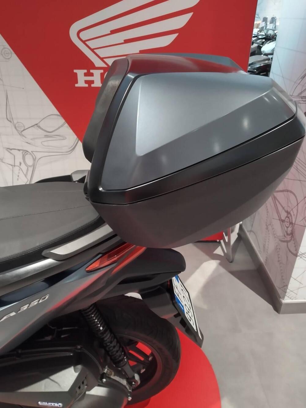 Honda Forza 350 Deluxe (2022 - 24) (10)