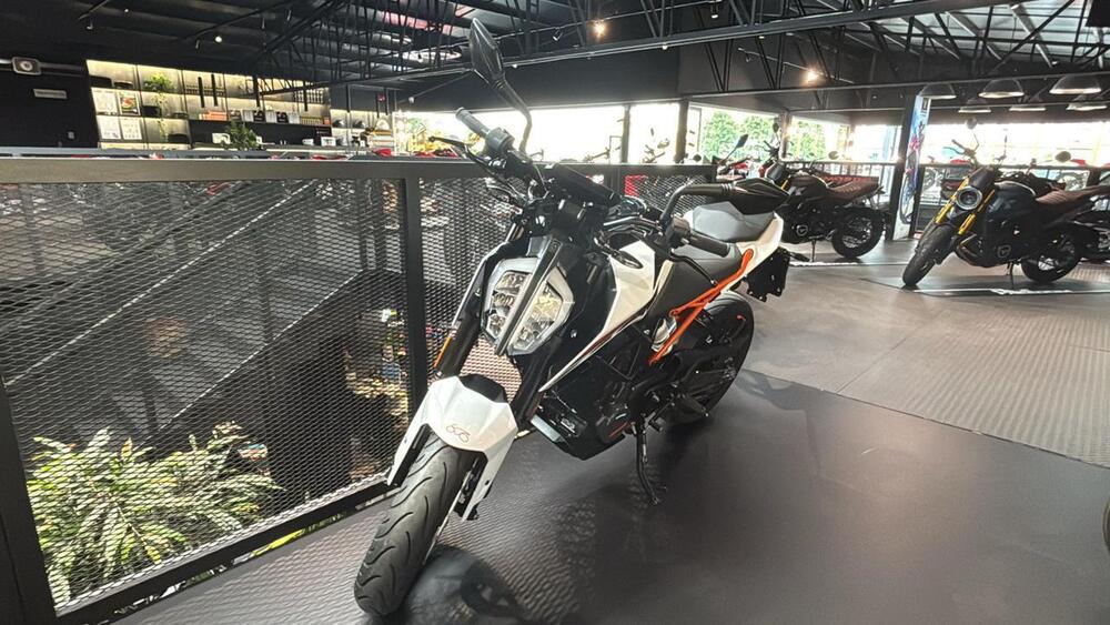 KTM 125 Duke ABS (2017 - 20) (4)