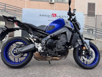 Yamaha MT-09 (2021 - 23) usata