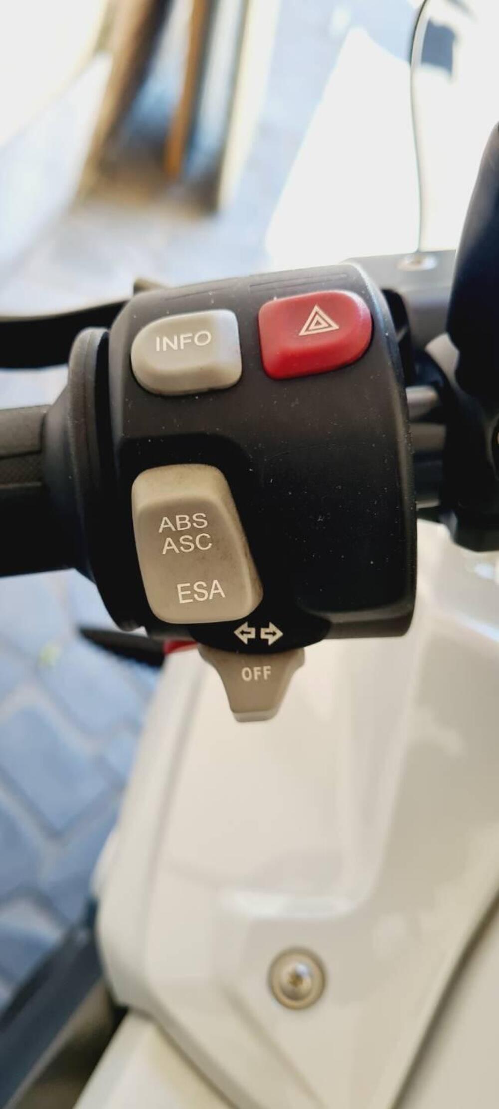 Bmw K 1300 R (2009 - 16) (4)