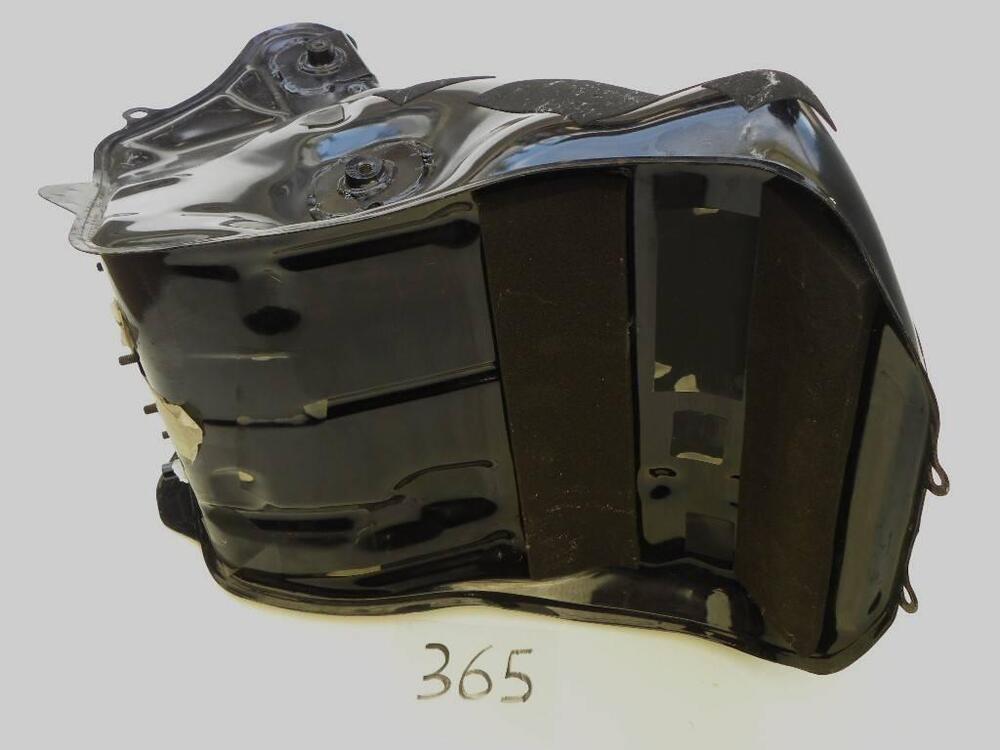 Serbatoio Honda CBR 1000 RR (n. 365) (8)