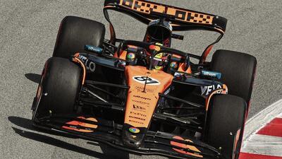 F1. Piastri trionfa su Norris al GP di Spagna 2025. Colpo di scena sul finale: Verstappen penalizzato e podio confermato a Leclerc