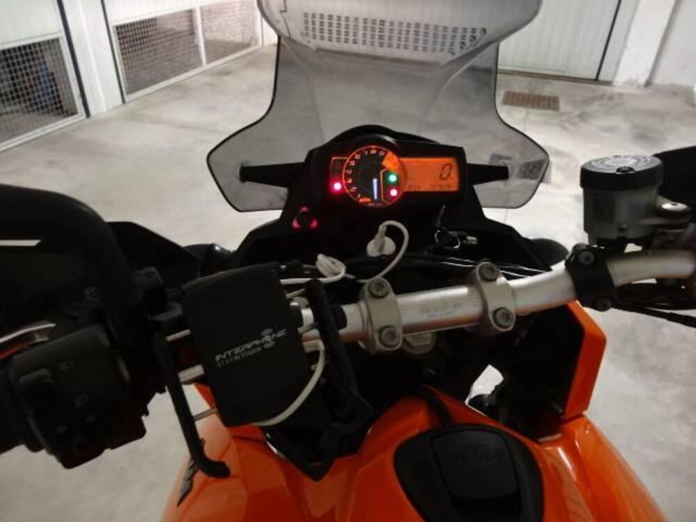 KTM 990 Supermoto T (2009 - 11) (5)