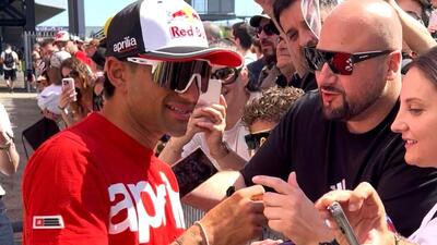 MotoGP 2025. Jorge Martin e i "resta!" dei fan Aprilia: "Non me l'aspettavo" [VIDEO]