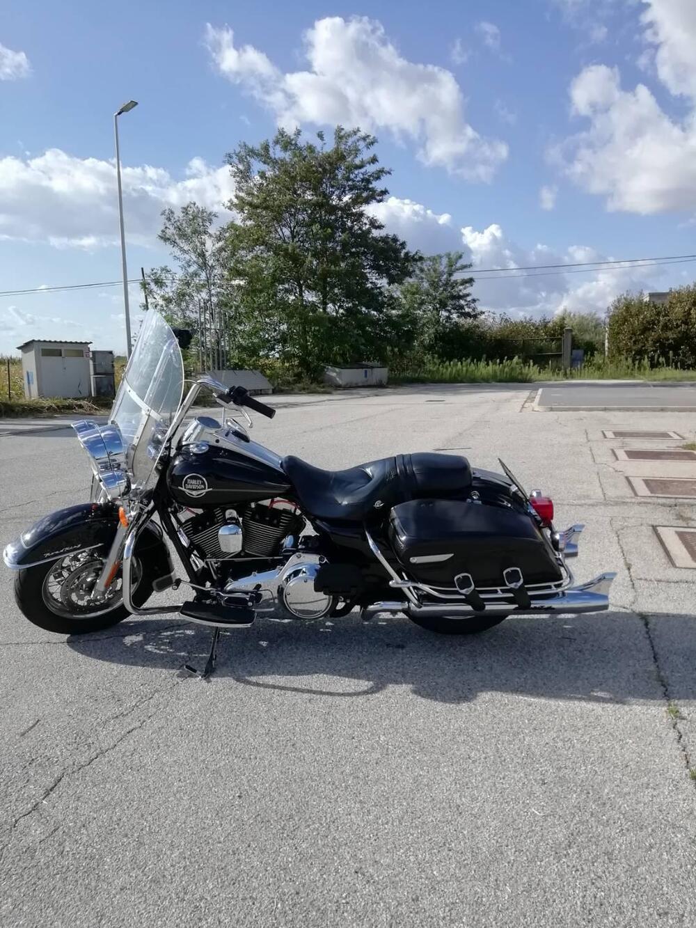 Harley-Davidson 1584 Road King Classic (2007 - 11) - FLHRCI
