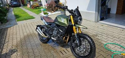 Moto Morini SEIEMMEZZO SCR (2022 - 25) usata