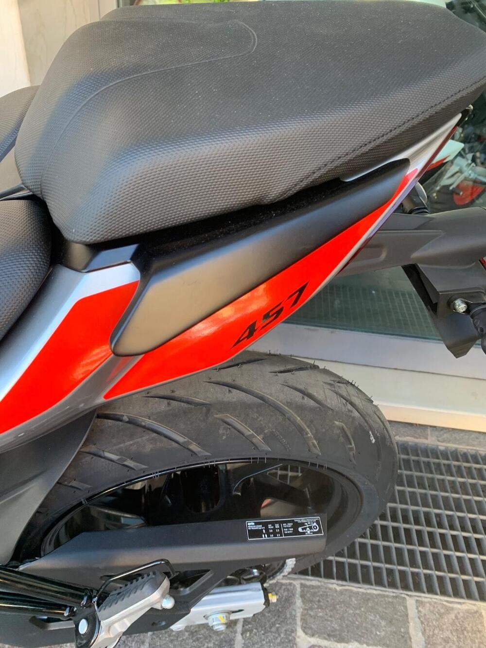 Aprilia Tuono 457 (2025) (6)