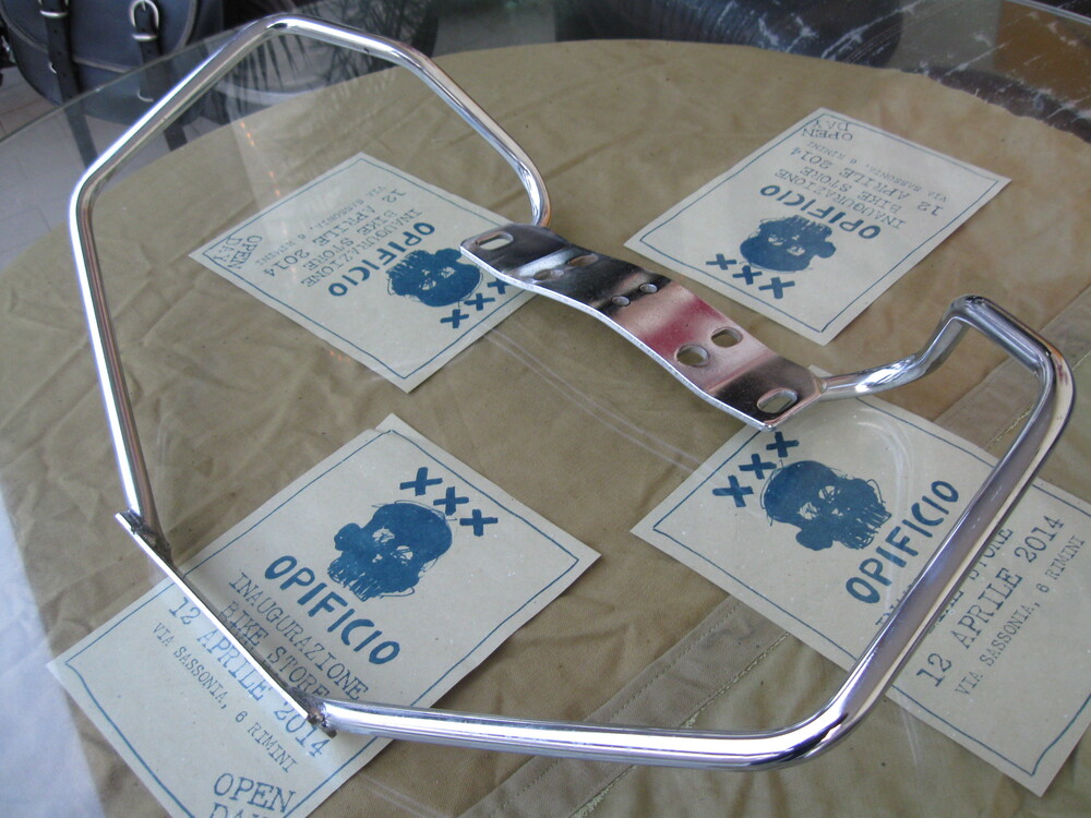 Maniglia passeggero Harley-Davidson (2)