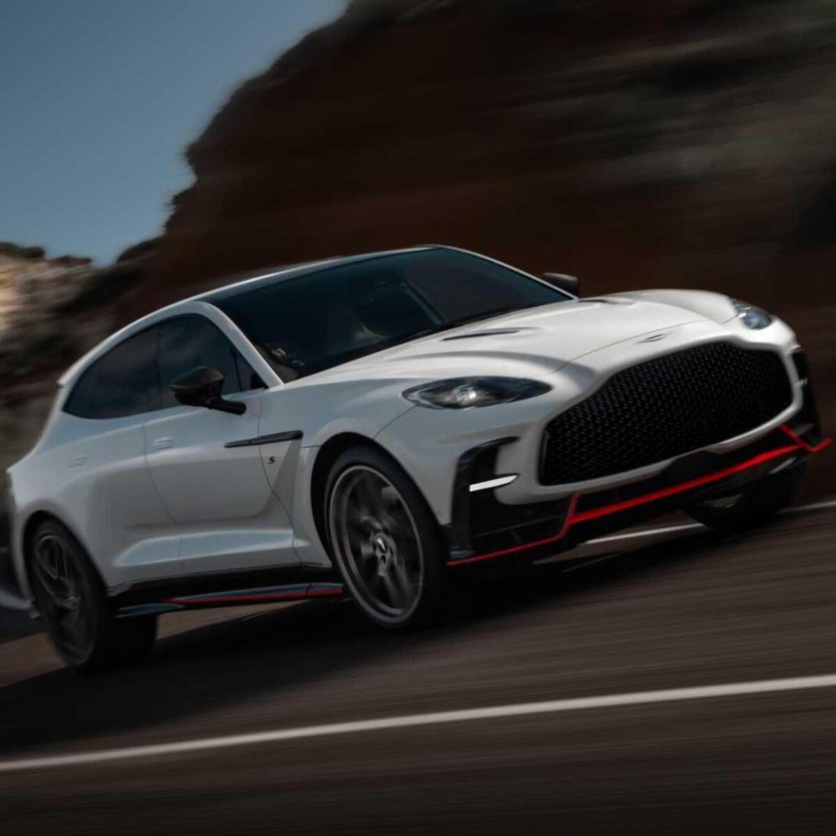 Aston Martin DBX