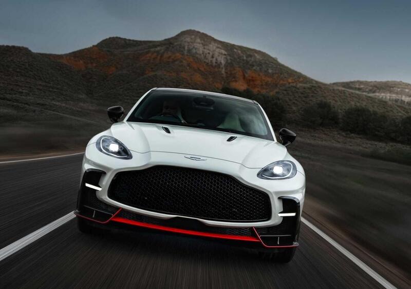 Aston Martin DBX (2025-->>) (4)
