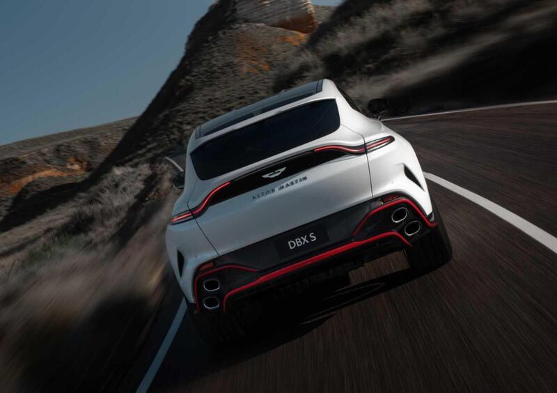 Aston Martin DBX (2025-->>) (3)
