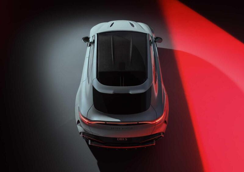 Aston Martin DBX (2025-->>) (9)