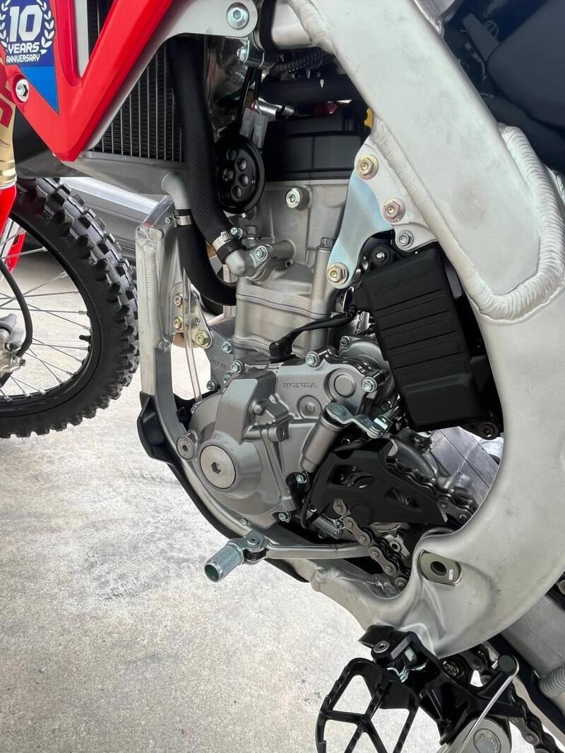 Honda CRF 250RX Enduro (2024) (8)