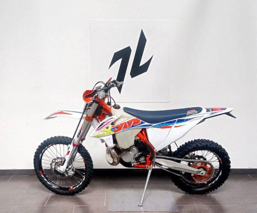 KTM 250 EXC TPI Six Days (2022) (3)