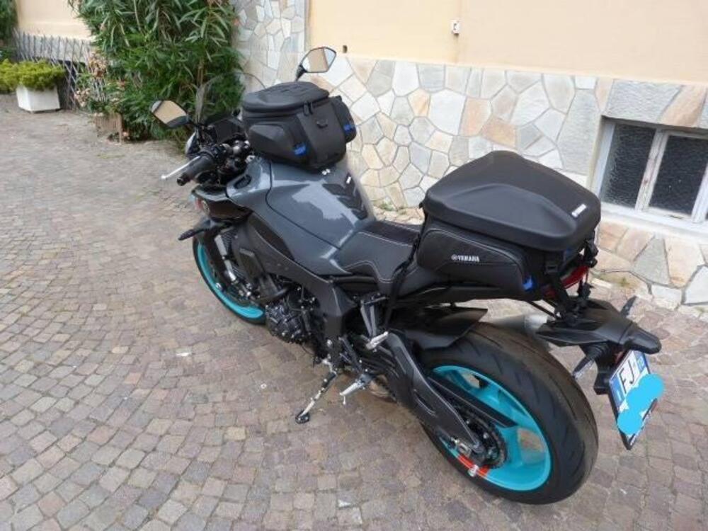 Yamaha MT-10 (2022 - 26) (4)