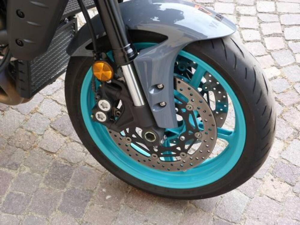 Yamaha MT-10 (2022 - 26) (7)