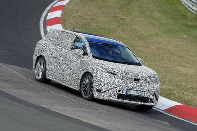 Skoda alza l&rsquo;asticella: in arrivo il nuovo SUV elettrico a 7 posti [Foto Spia]