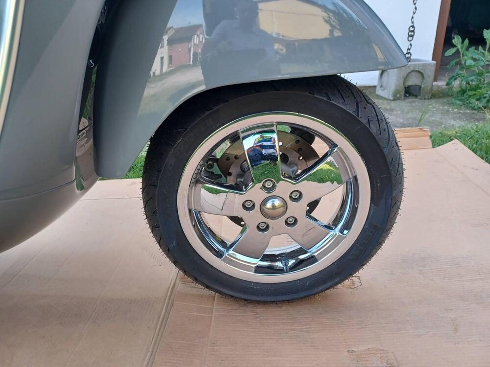 Piaggio VESPA GT60 LIMITED EDITION 200/999 (15)