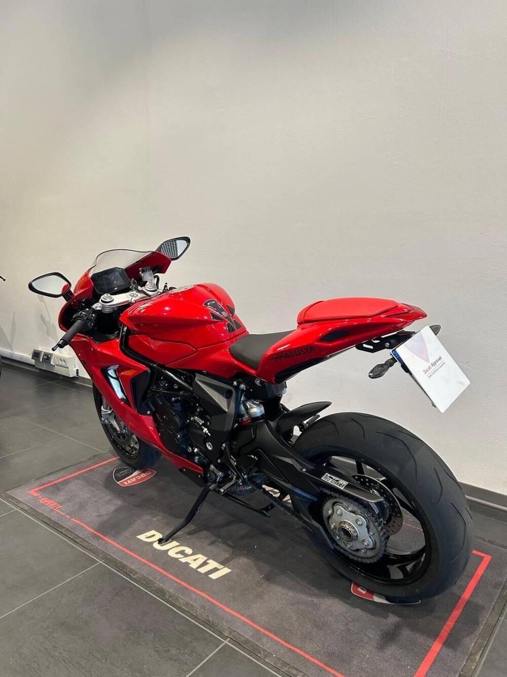 MV Agusta F3 800 Rosso (2021 - 23) (6)