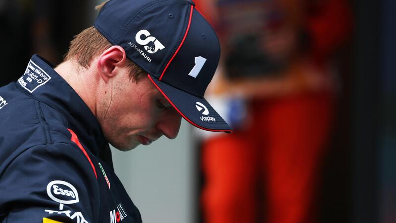 F1. Max Verstappen chiede scusa a Russell, ma se Red Bull non avesse sbagliato adesso non rischierebbe la squalifica