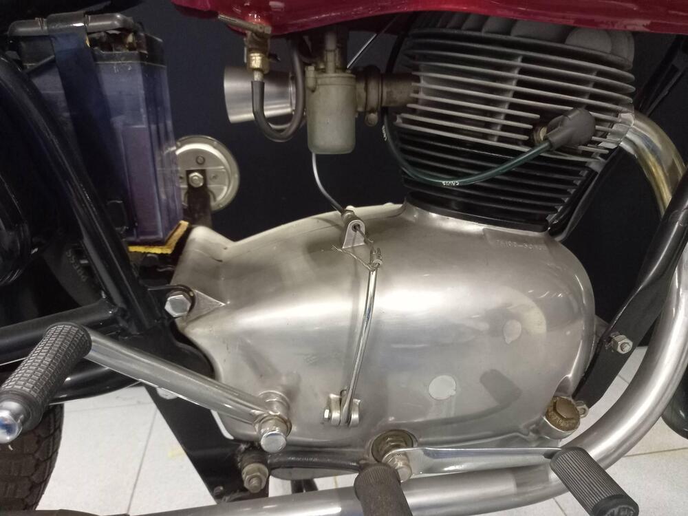 Gilera 175 SPORT (6)