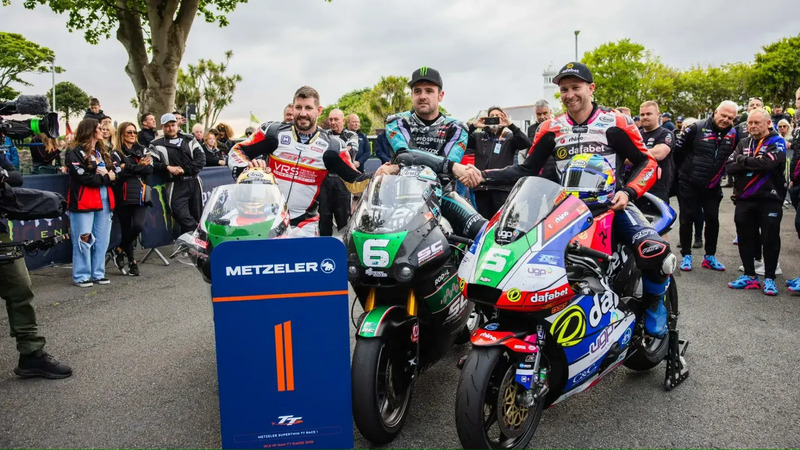Tourist Trophy 2025: Supertwin a Dunlop che arriva a 31 vittorie nel TT!